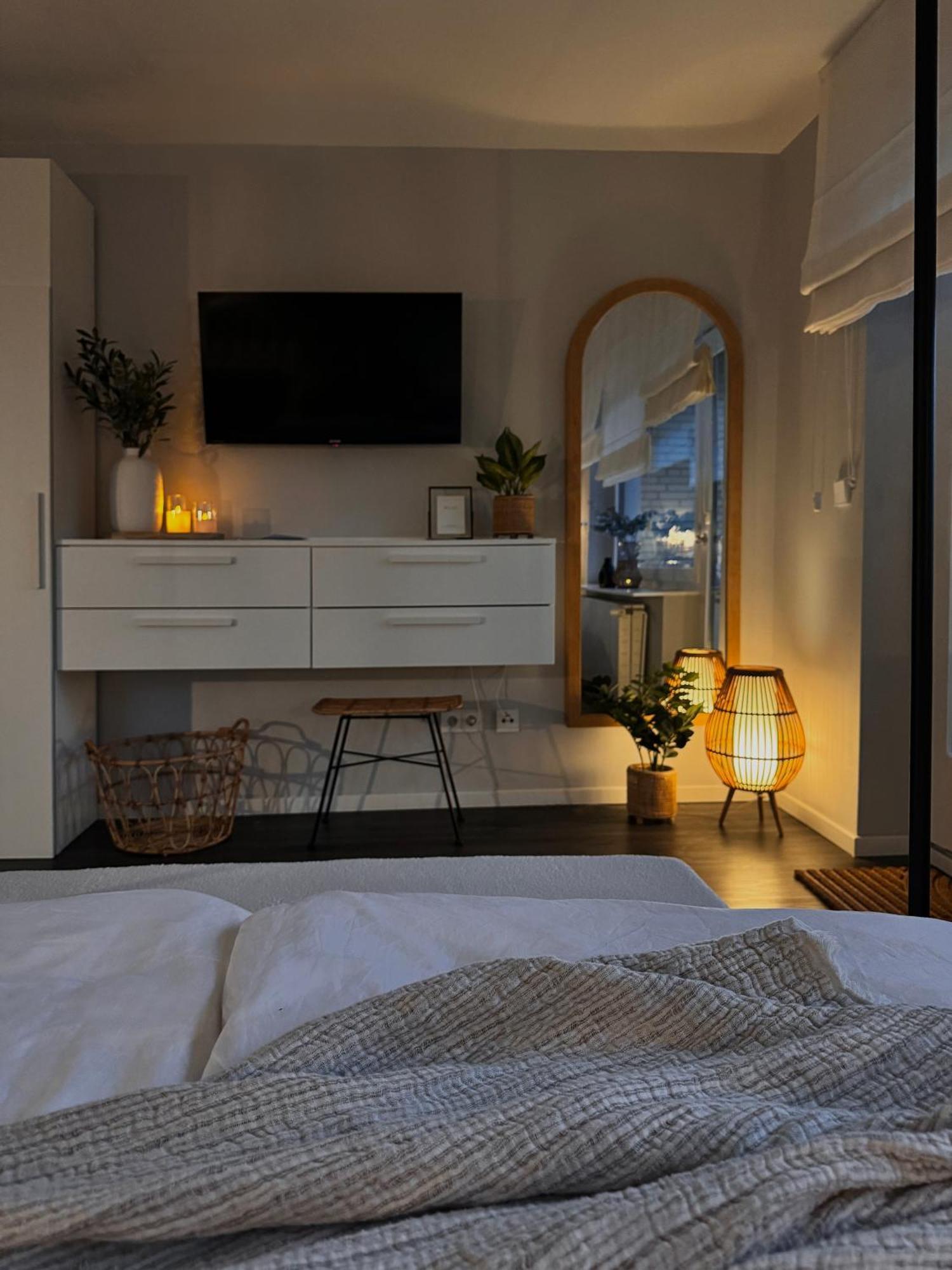 Seaside Rooms - Design-Apartment Mit Balkon & Parkplatz - Inklusive Strandkorb Direkt Am Wasser Und Spa & Sauna Saisonal Büsum Eksteriør billede