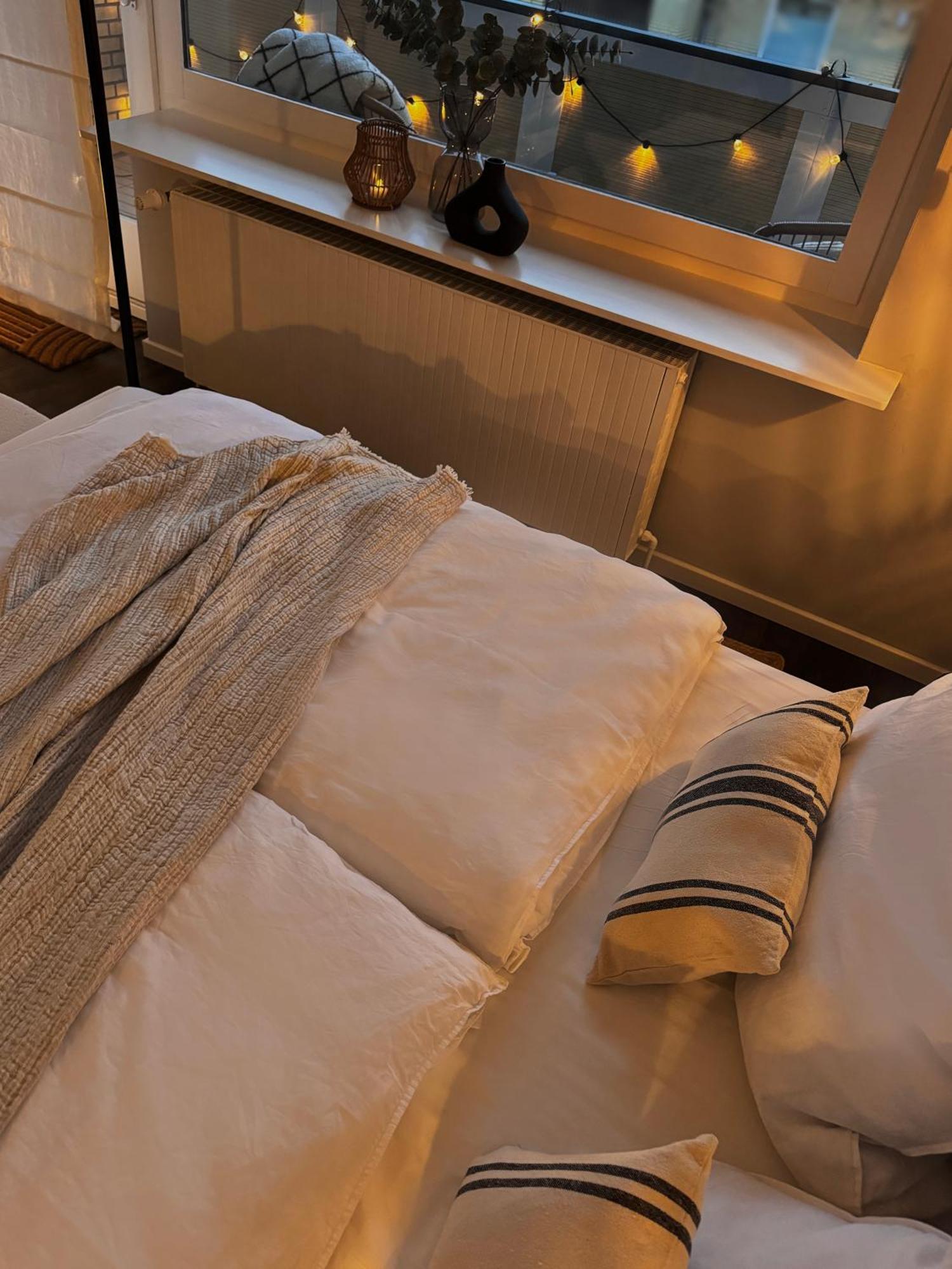 Seaside Rooms - Design-Apartment Mit Balkon & Parkplatz - Inklusive Strandkorb Direkt Am Wasser Und Spa & Sauna Saisonal Büsum Eksteriør billede